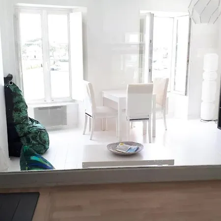 Apartman La Blanche Vue Sur Les Tours La Rochelle